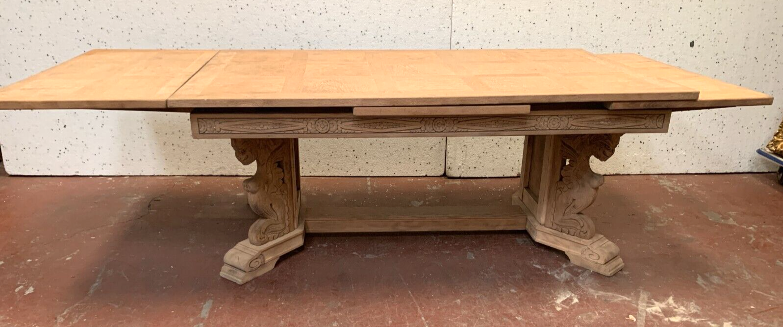 Renaissance style table in solid oak, 20th century