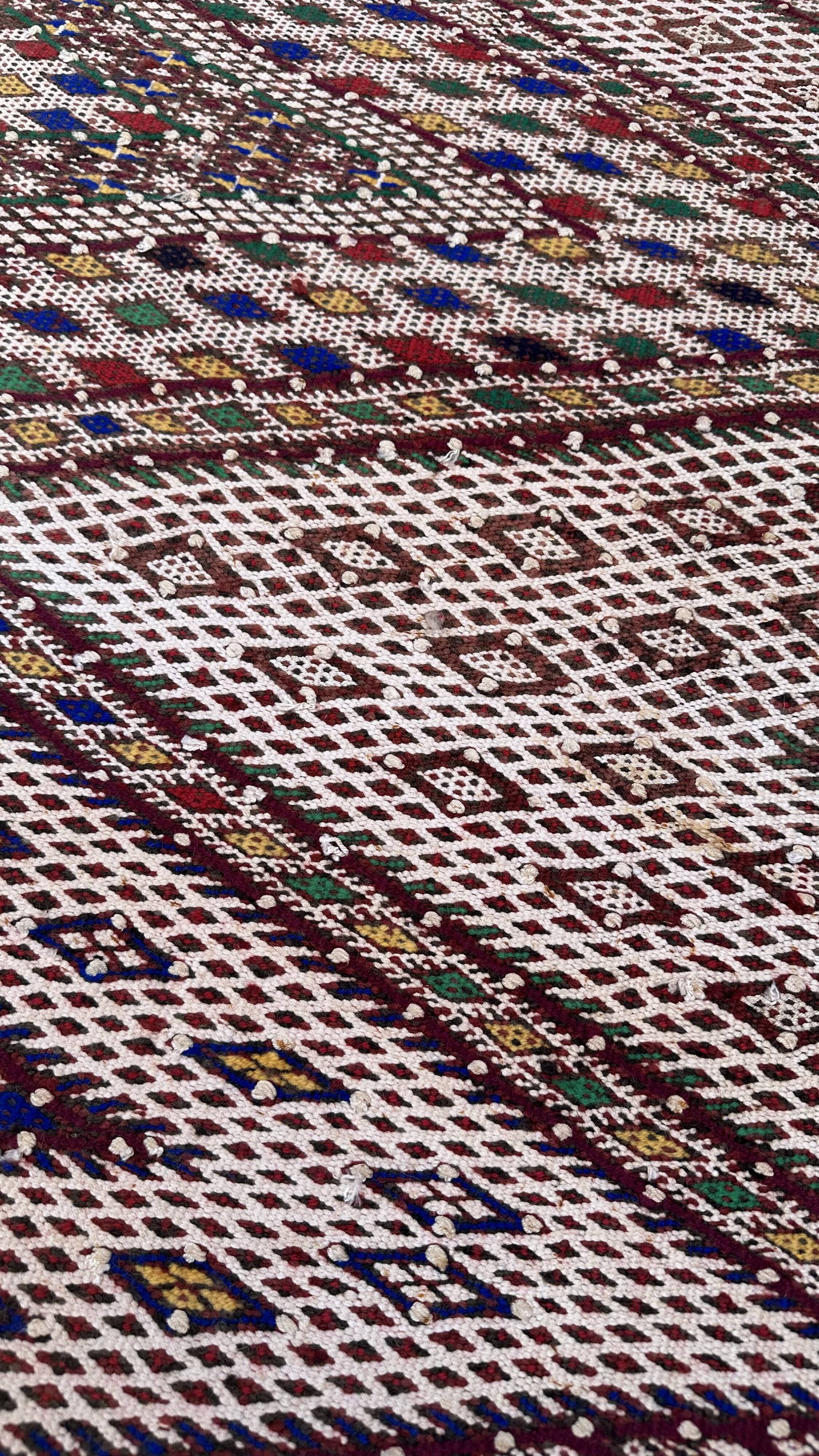 Moroccan kilim zayan rug - 247 x 143 cm