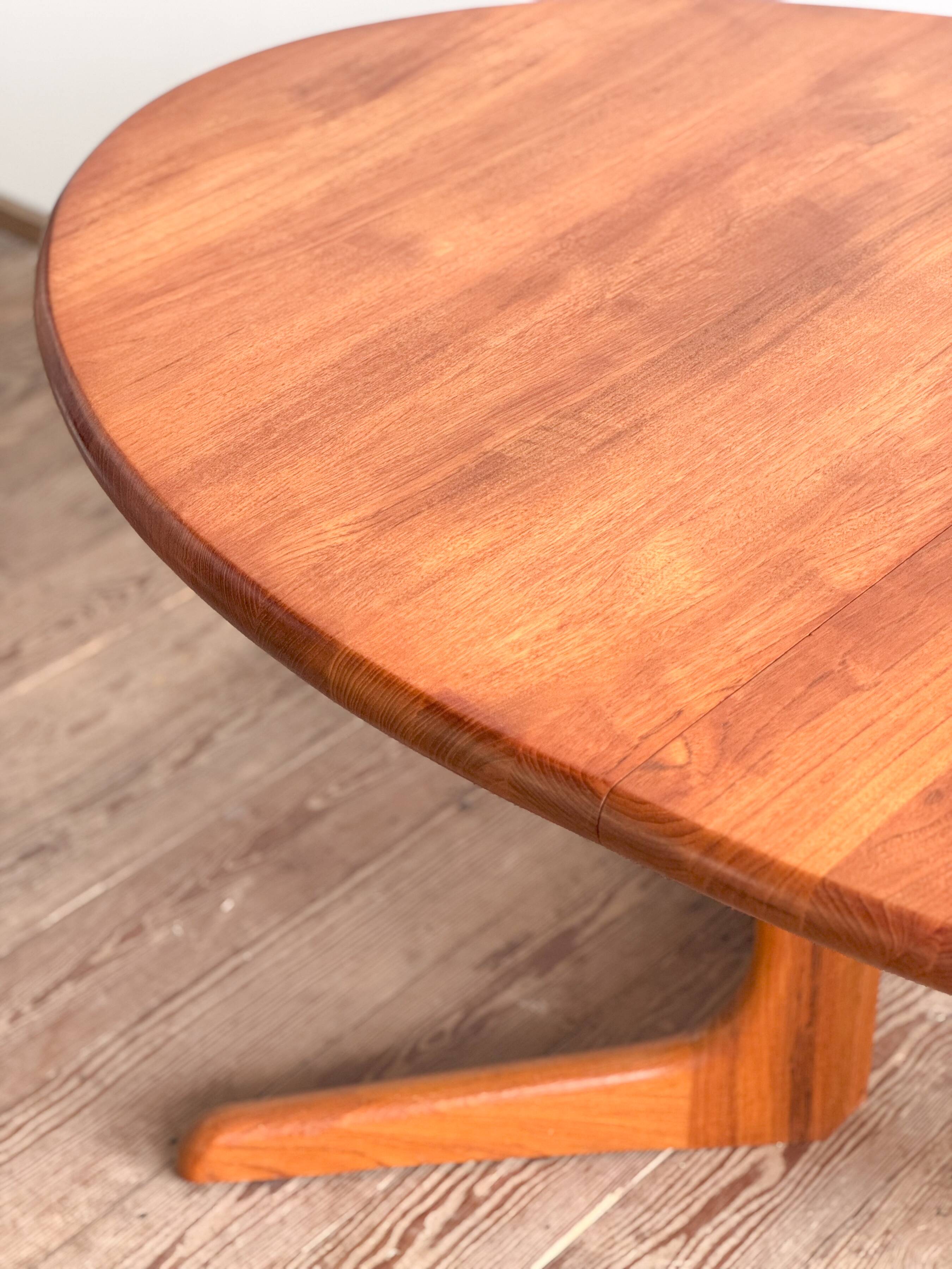 Grande table à manger scandinave vintage en teck massif, Danemark, 1970