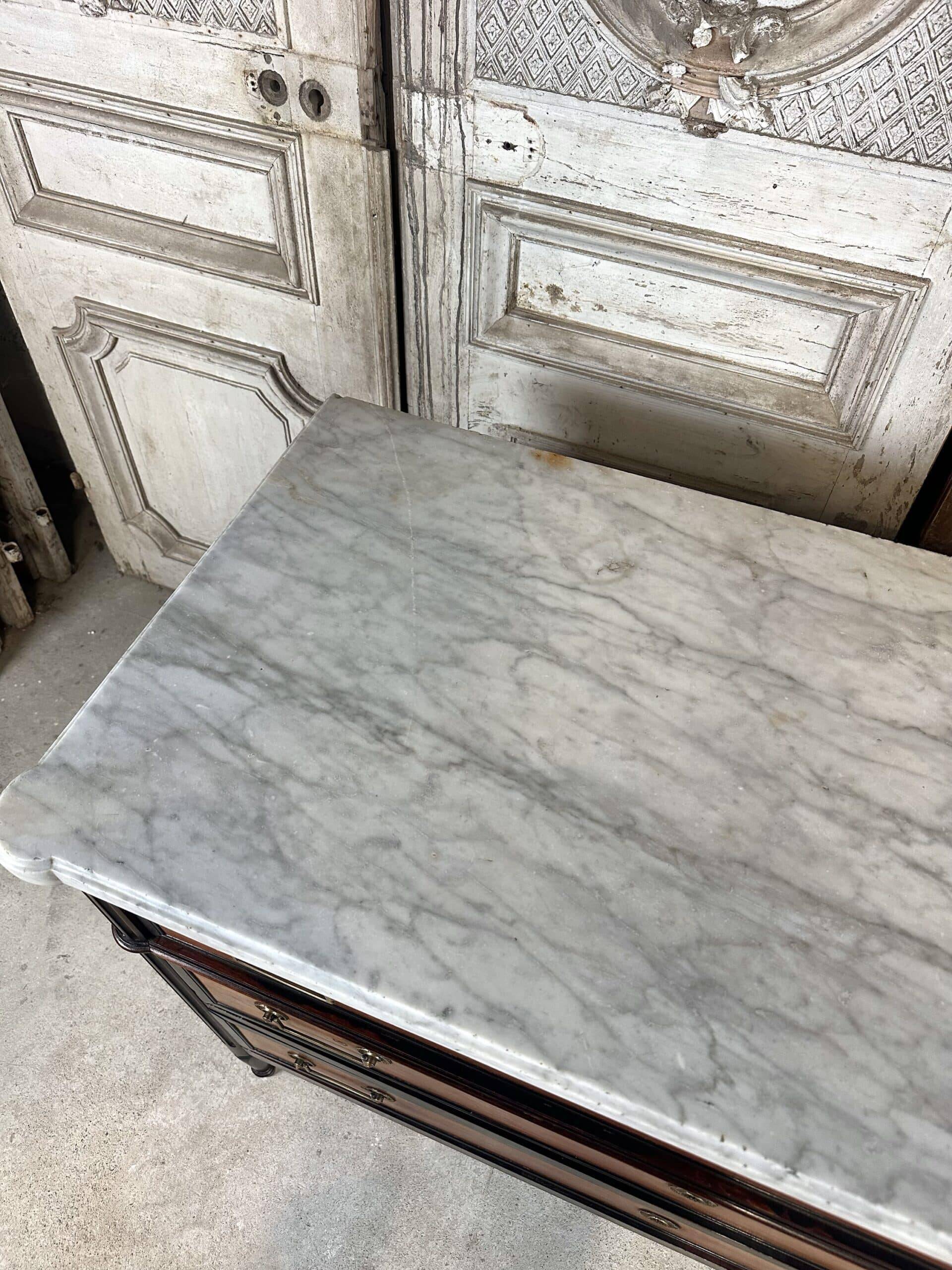 Louis XVI commode from the late 18th century