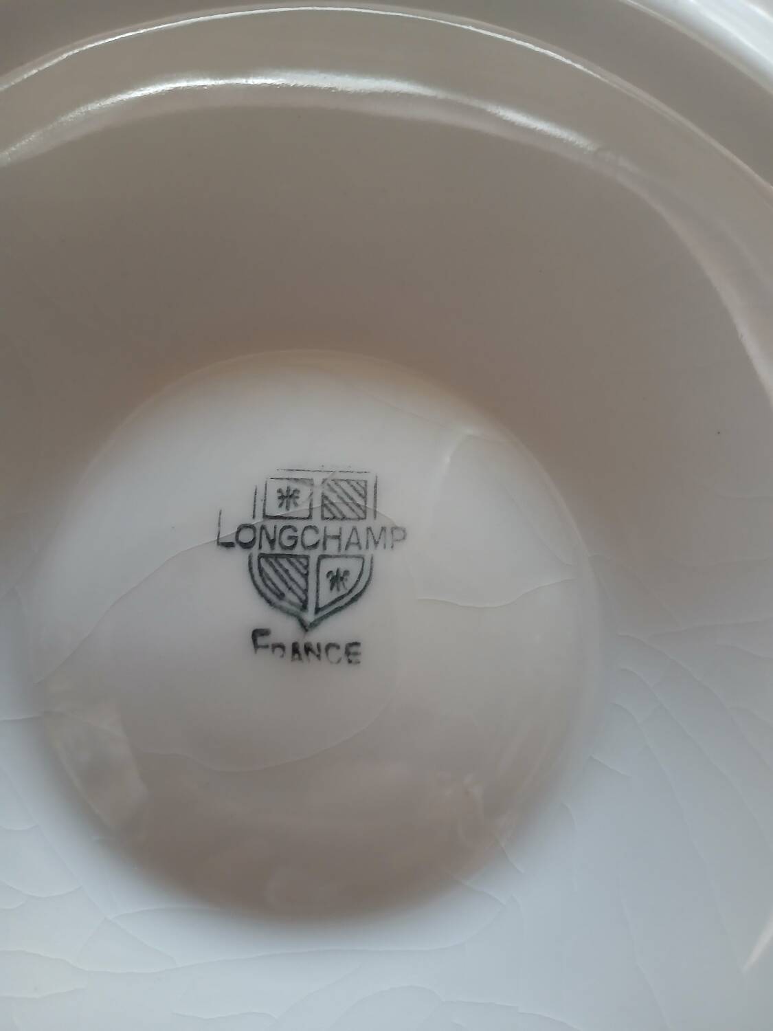 8 old Longchamp oyster plates