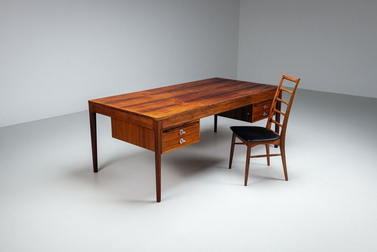 Finn Juhl FD-951 “Diplomat” desk in rosewood France & Son Denmark 1960