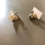 Set of 16 place-marked swans with names