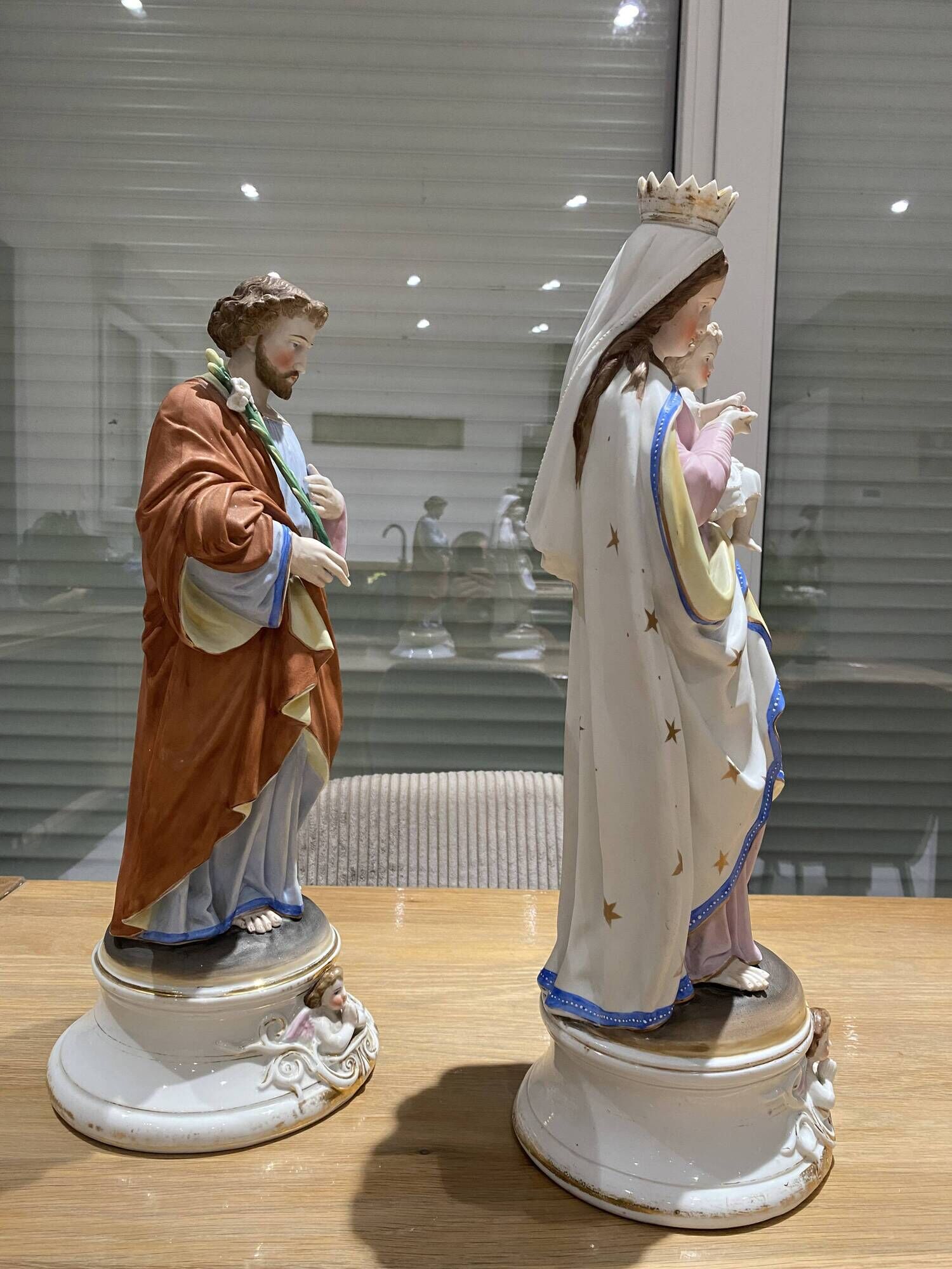 Statue of Mary and Joseph