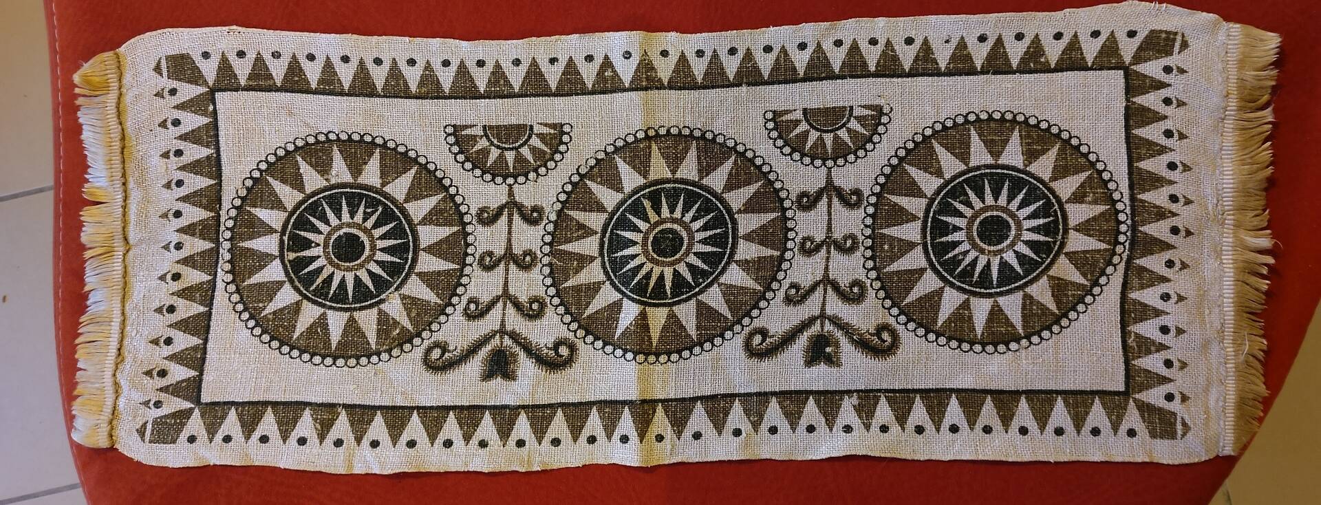 Chemin de table, années 60-70