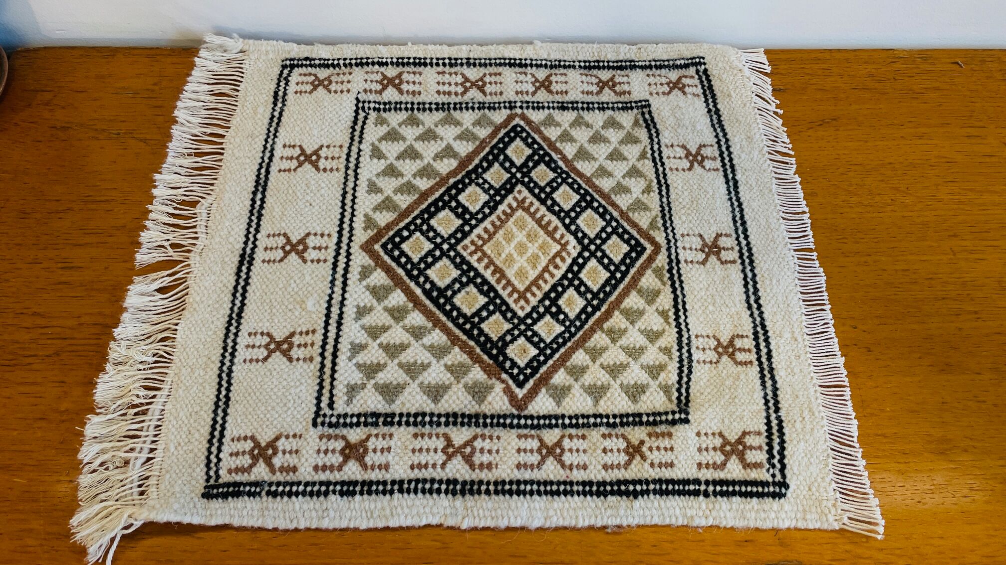 Vintage kilim wool rug - 45cm x 38cm