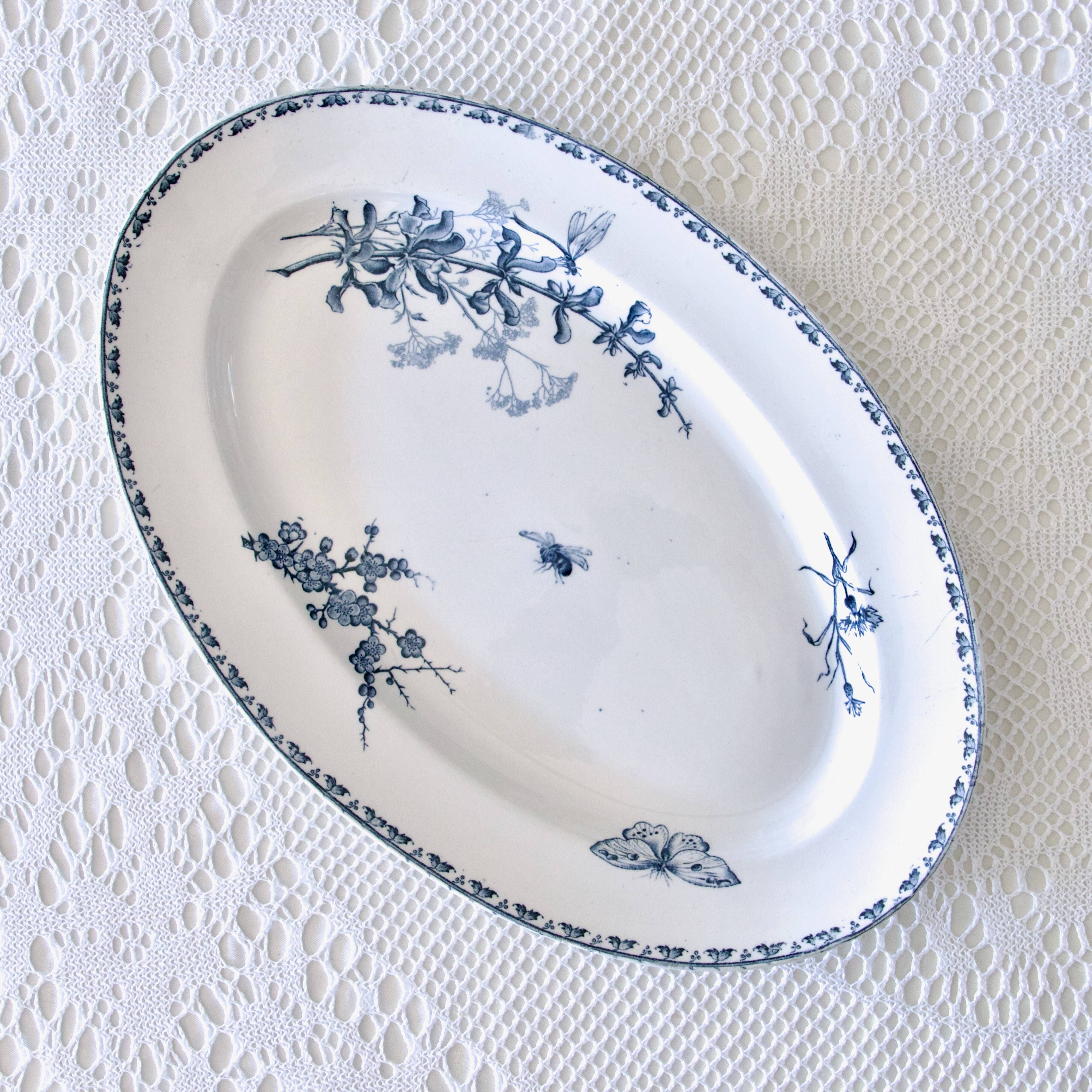 Very large 19th century iron earth dish Sarreguemines "Carmen" butterfly and flowers