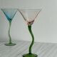 Ensemble de 4 verres à cocktail vintage aux pieds torsadés verts