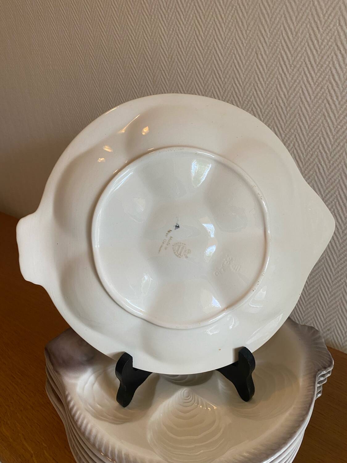 Fish-shaped oyster plates West Germany