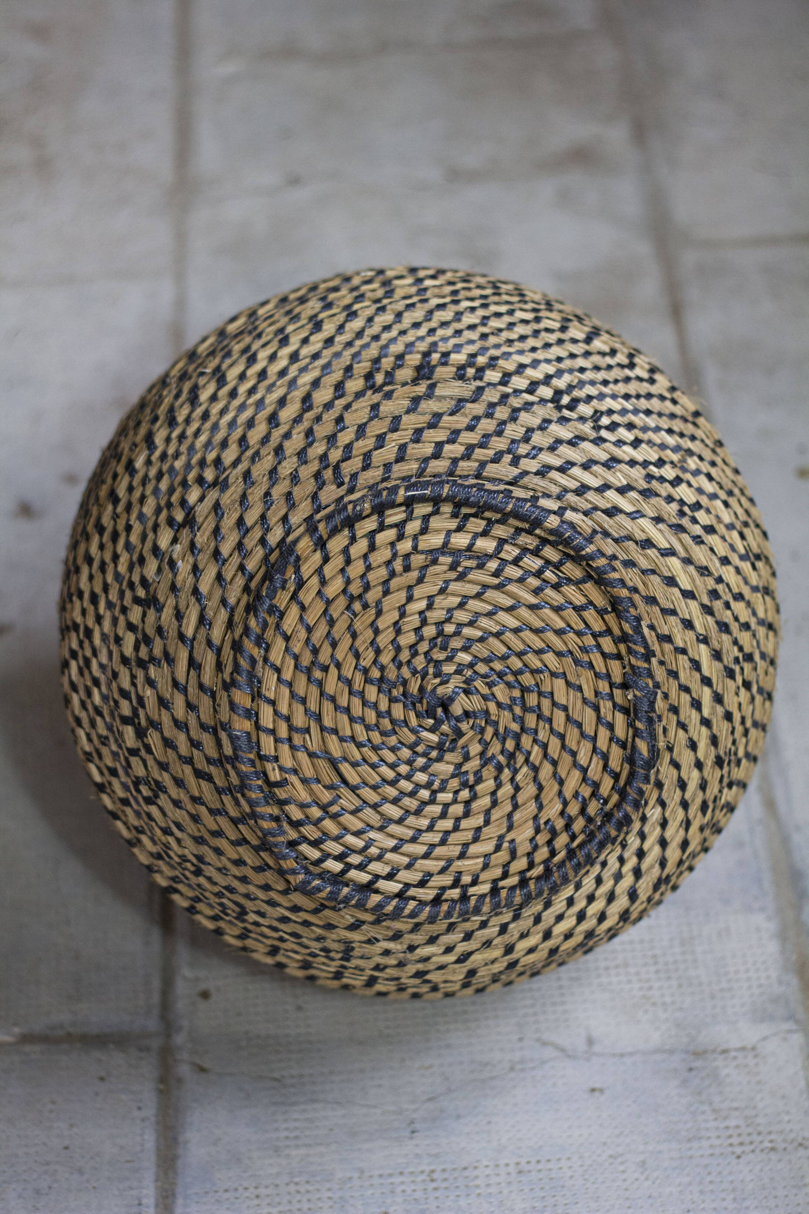 Dame-jeanne 50L recouverte de corde tressée