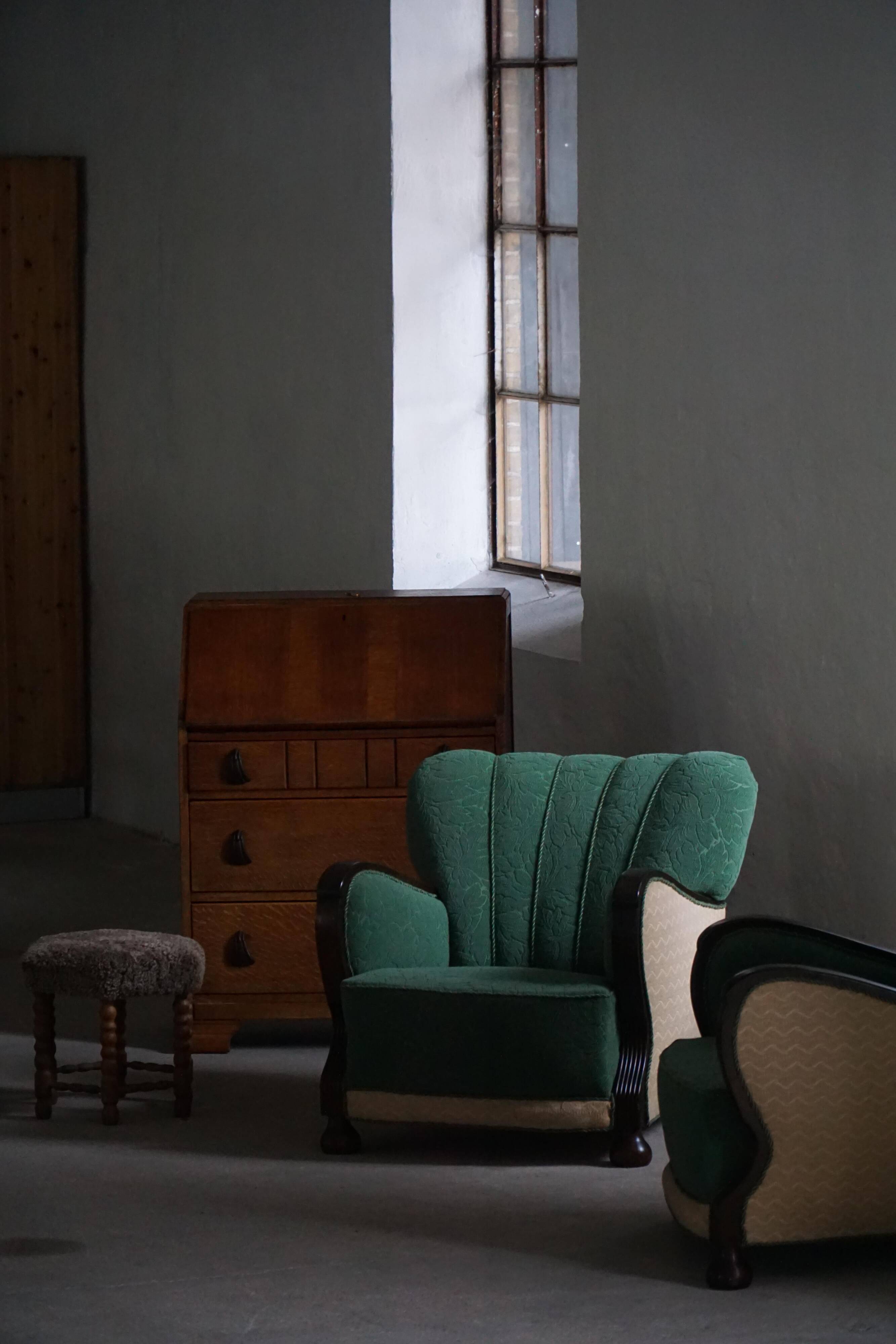 Pair of Art Deco lounge chairs, made by a Danish cabinetmaker, 1940s.