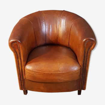 Joris Club chair, made of sheepskin