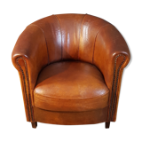 Joris Club chair, made of sheepskin