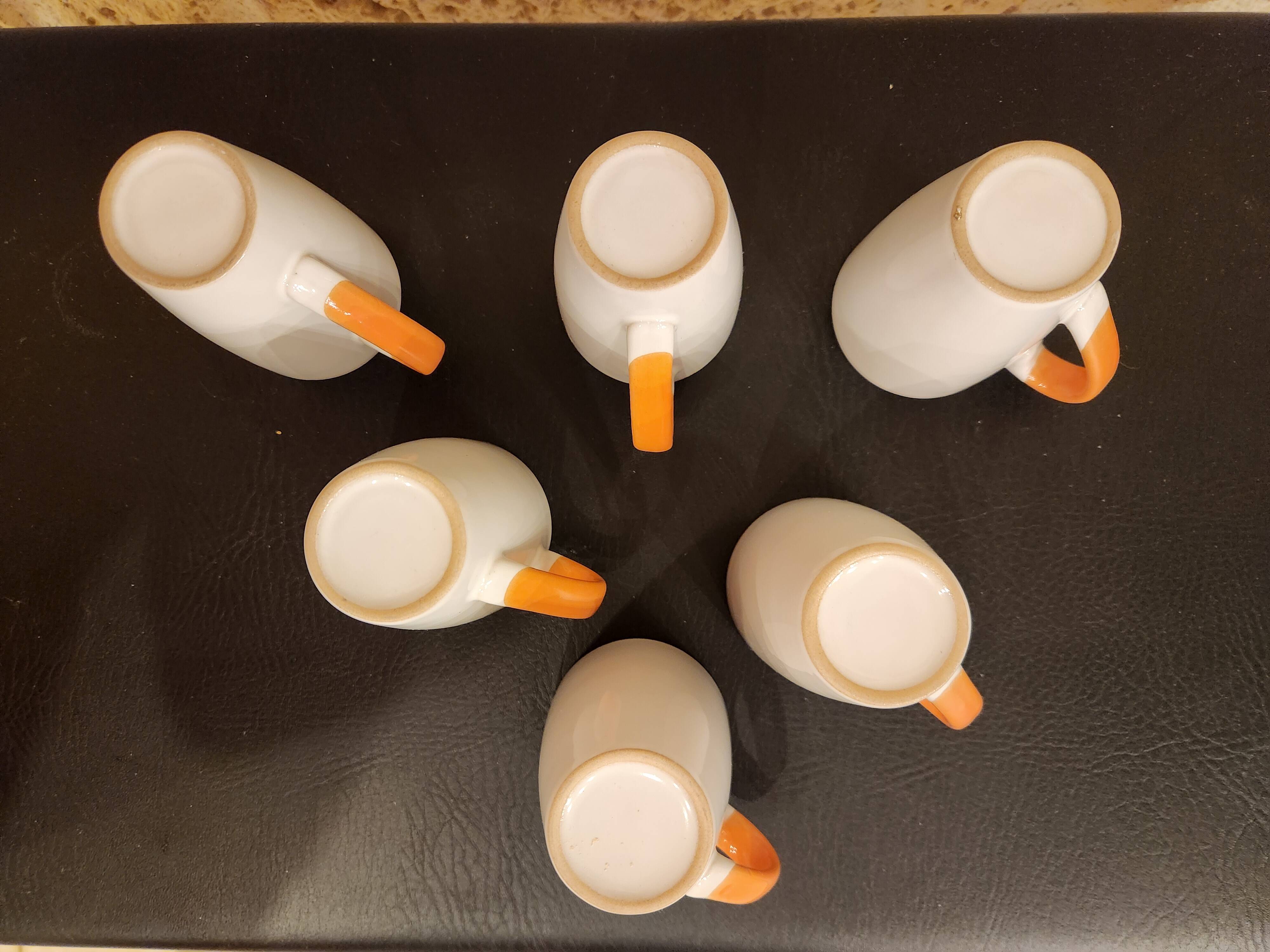 Set of 6 orange and white cups – 10 cl – perfect condition