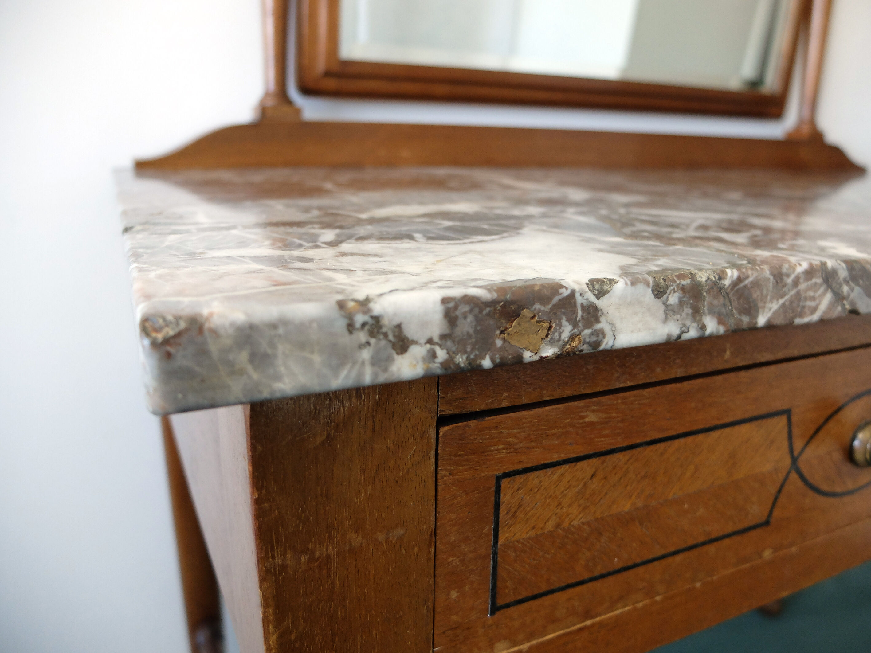 Belgian Art Deco dressing table with marquetry, red marble top, 1920-1930