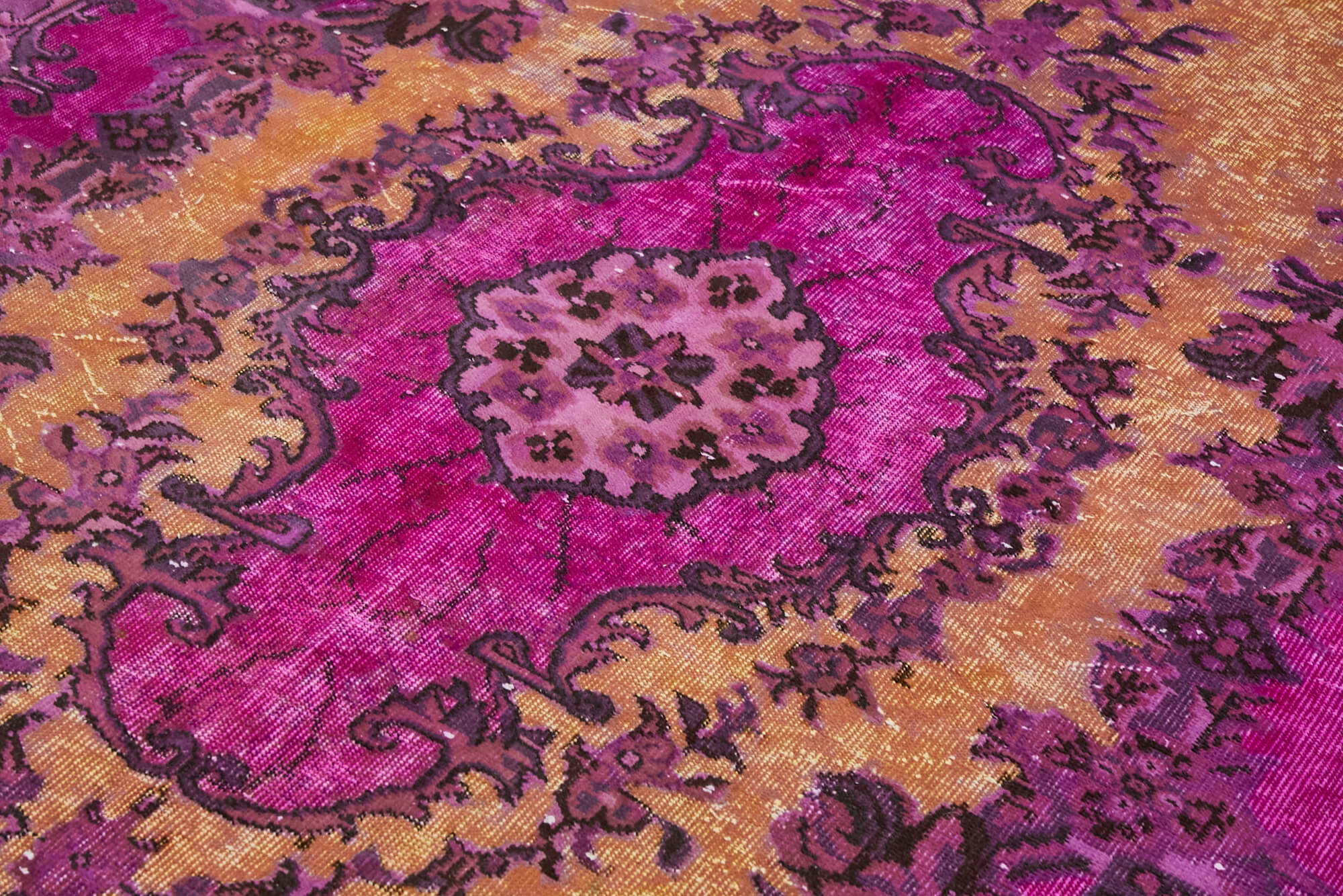 Handmade anatolian 1970s 186 cm x 296 cm purple carpet