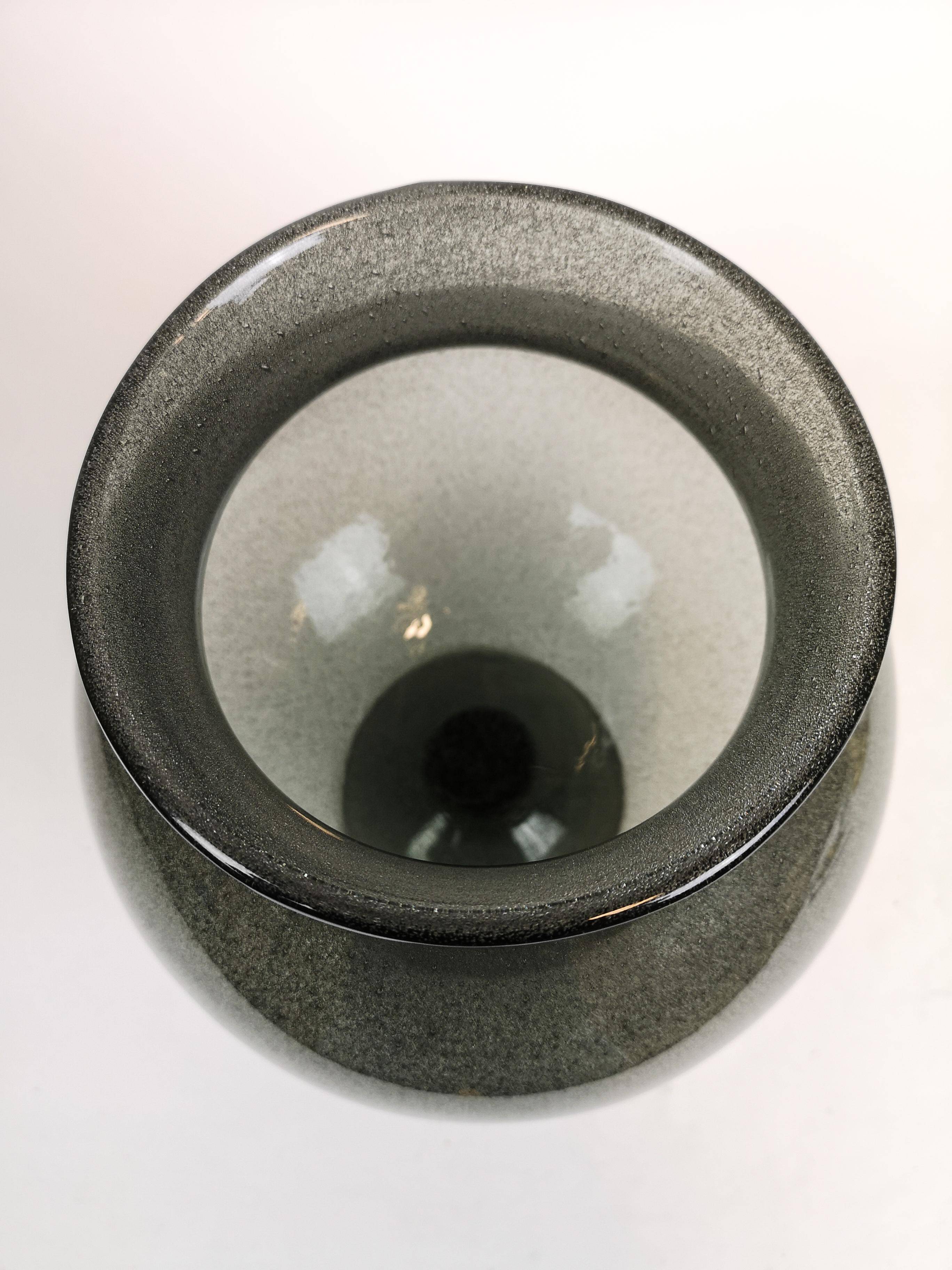 Large mid-century bowl by Erik Höglund, Boda, Sweden.