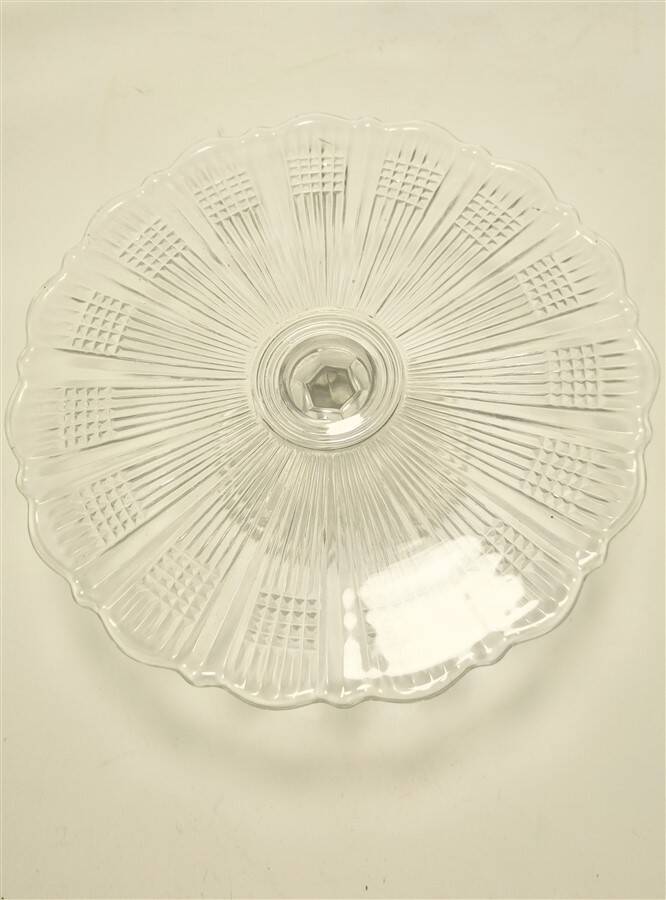 Plat piédouche