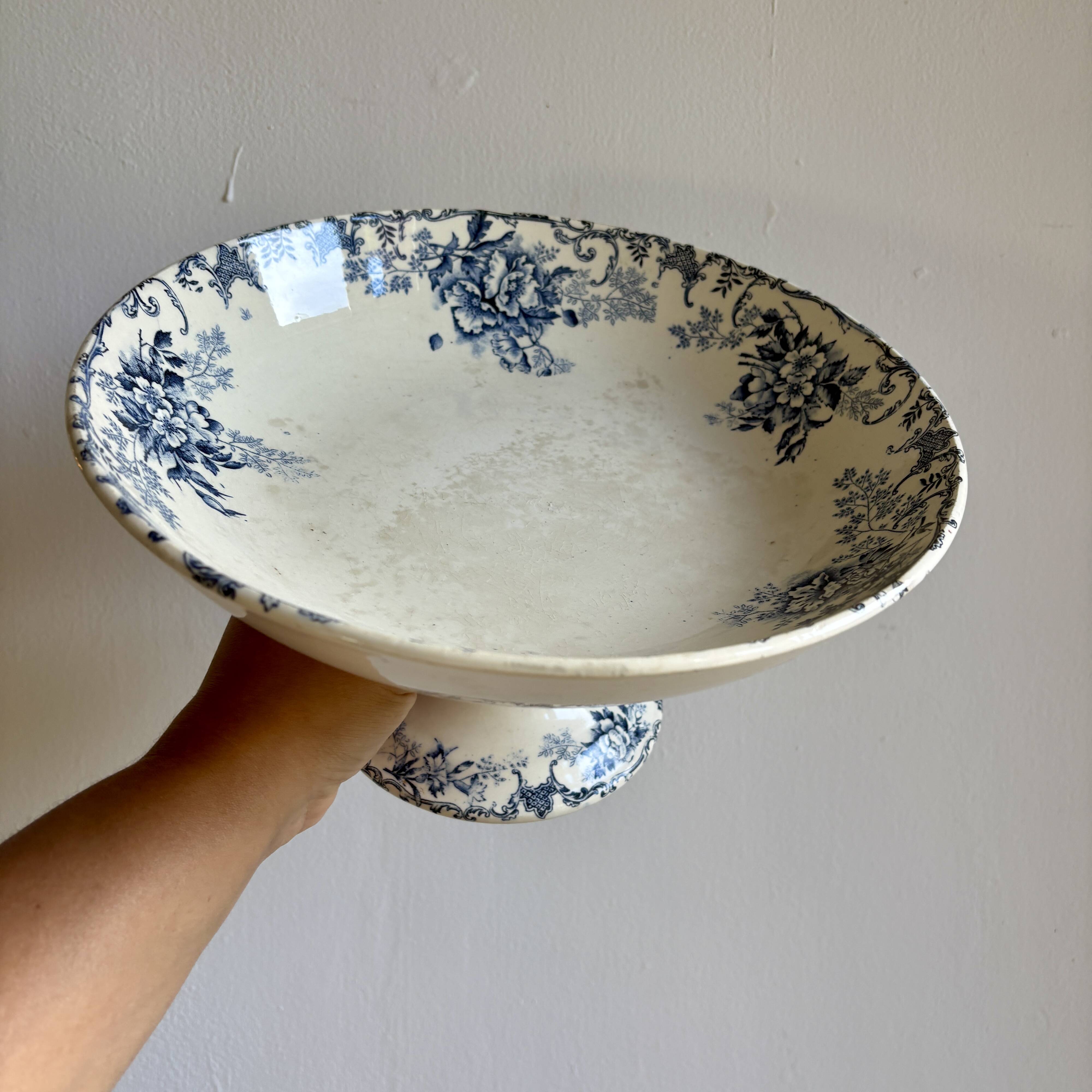 Antique ironstone fruit bowl - L'Oréal model by Boulanger