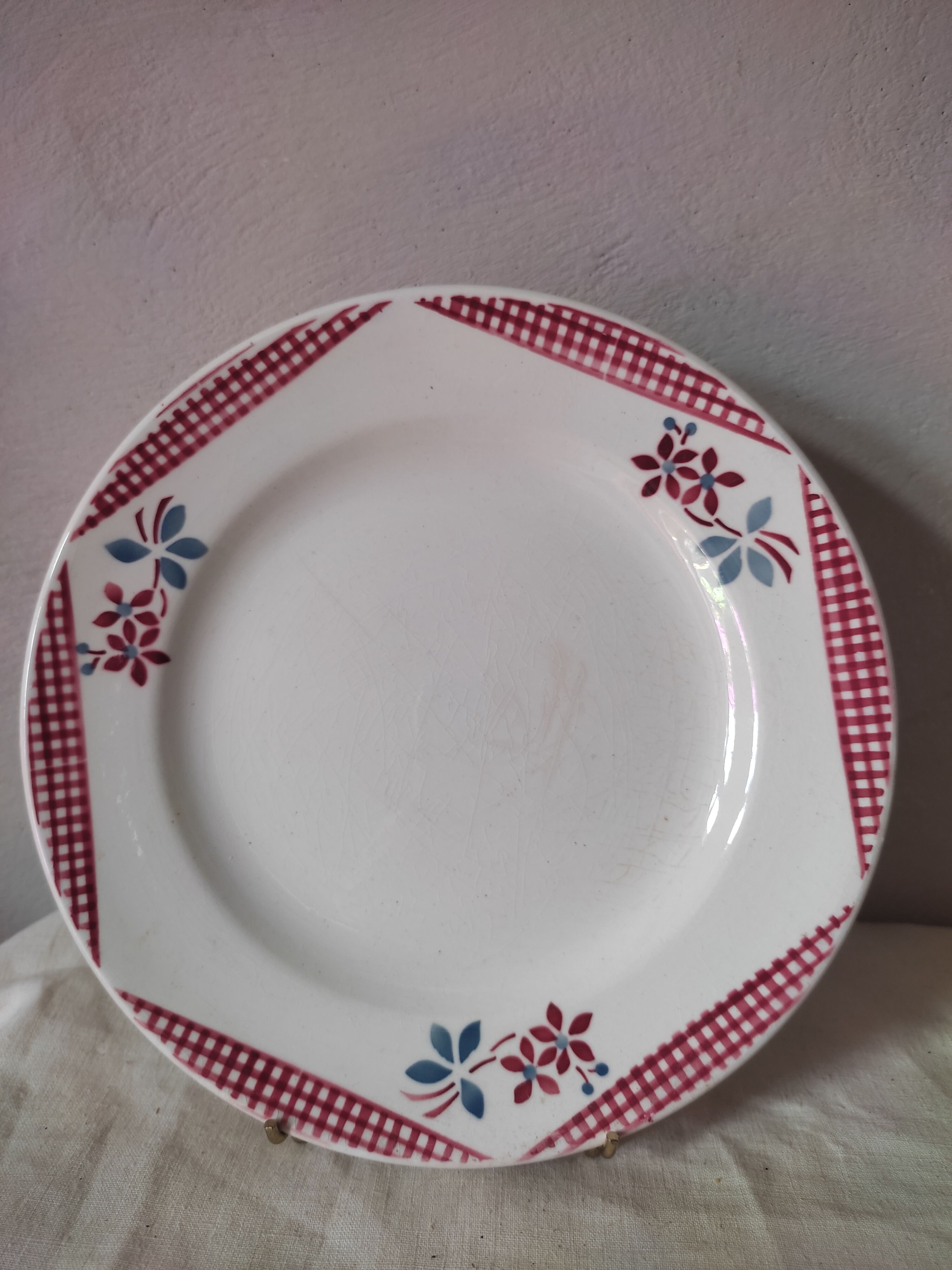 6 mismatched dessert plates in Digoin earthenware