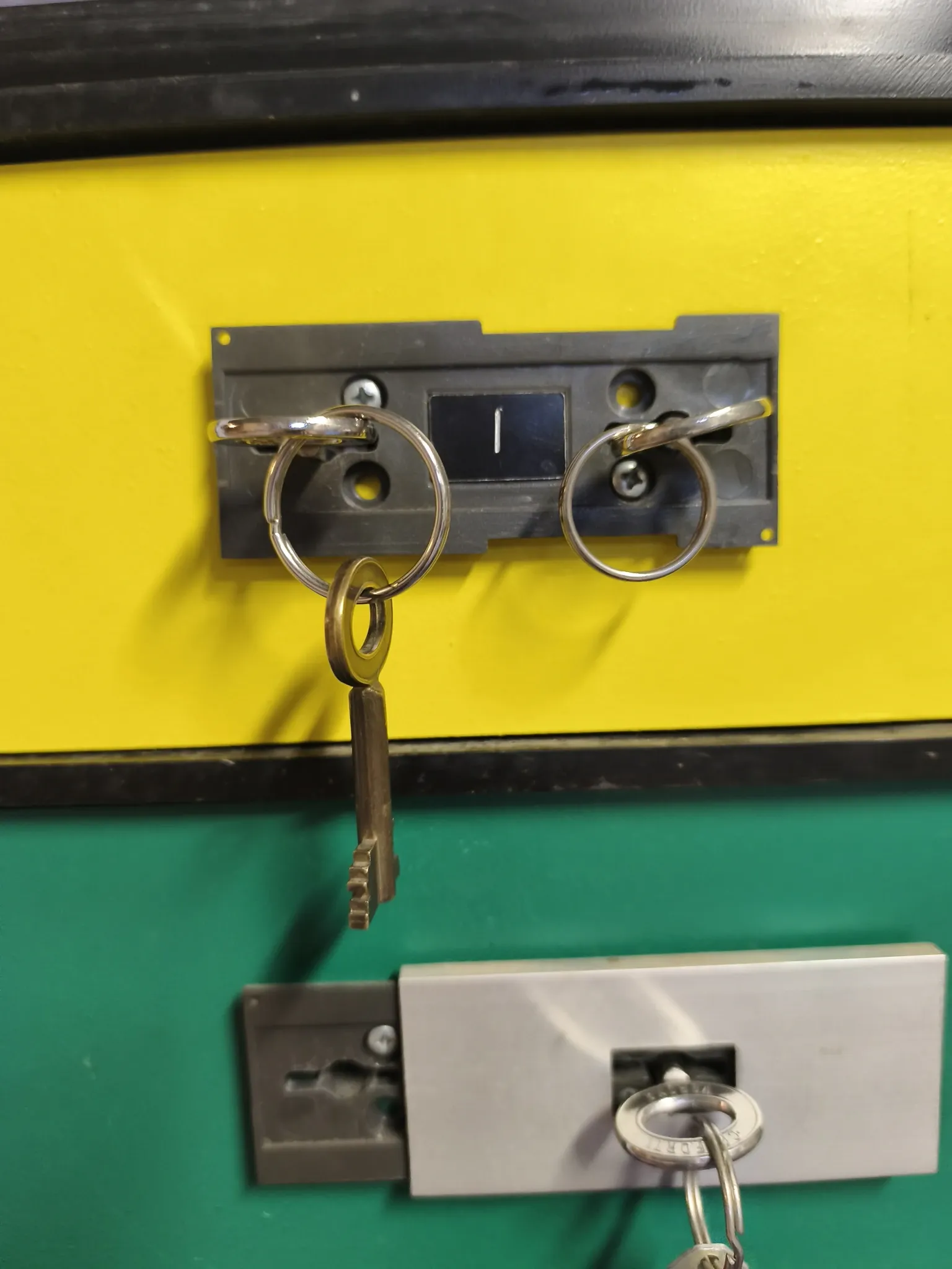Vintage bank safe block Conforti Verona – Original keys & master key