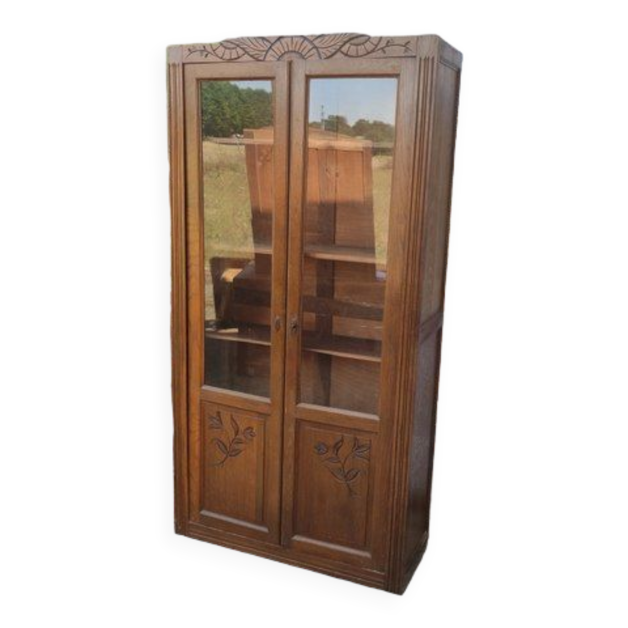 Wardrobe, Art Deco showcase