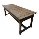 Farm table