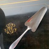 Pie shovel