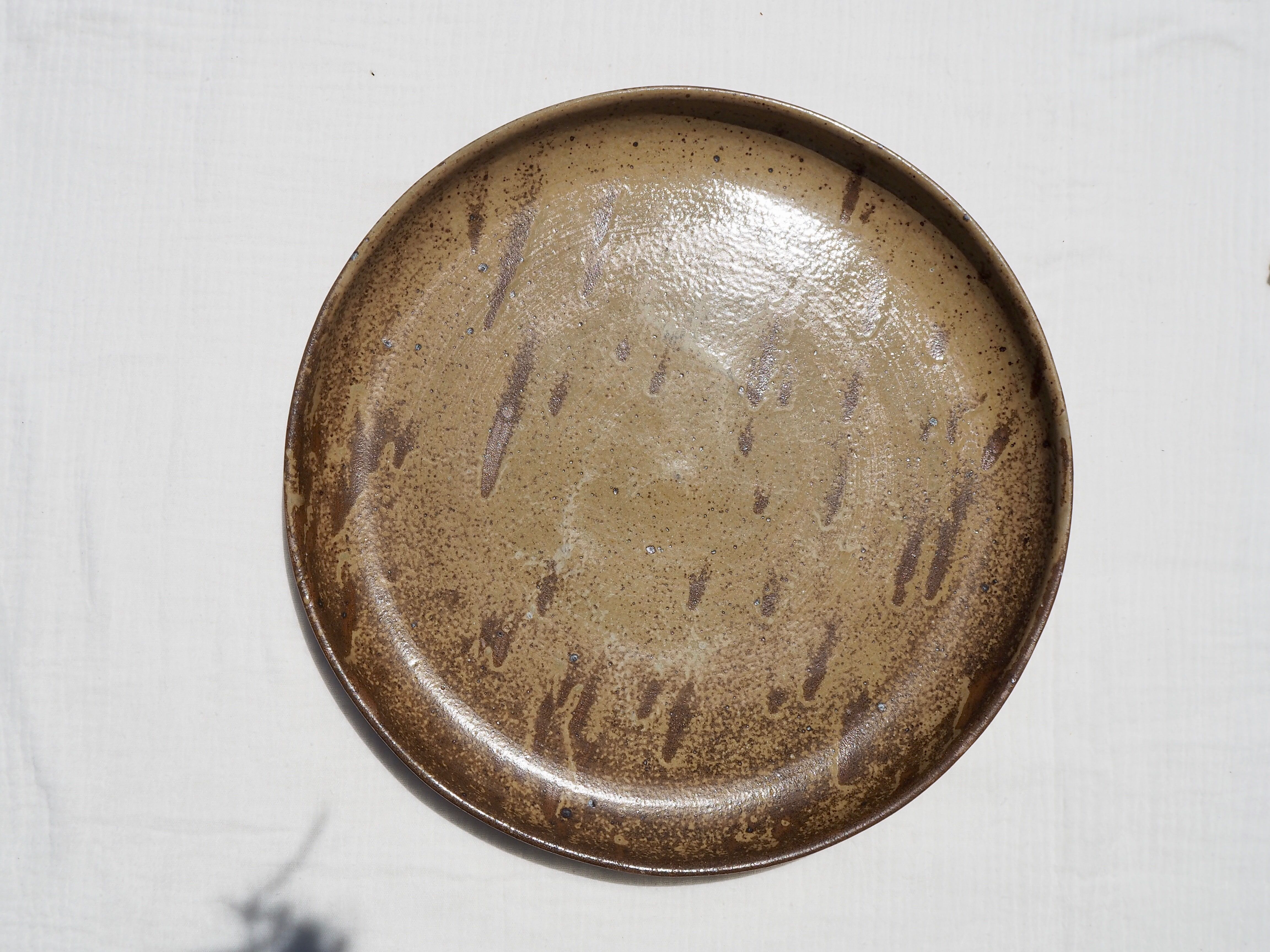 Dish in sandstone XL