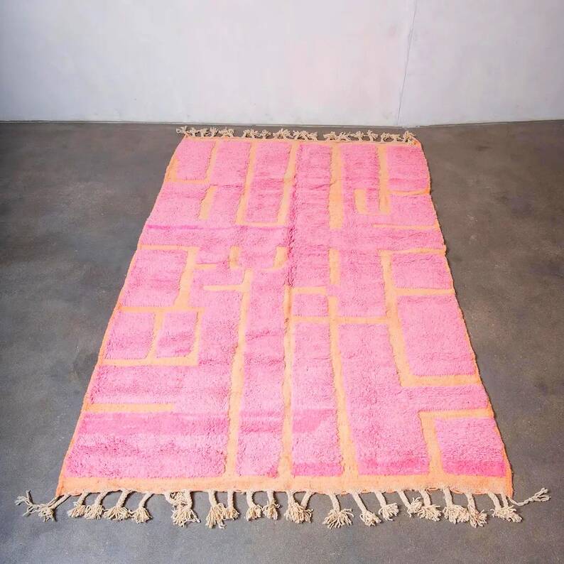 Pink Berber Moroccan rug 250cmx150cm