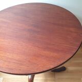 Old round table