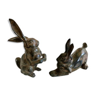 Pair of bronze hares with polychrome patina - stamped Pierre Chenet