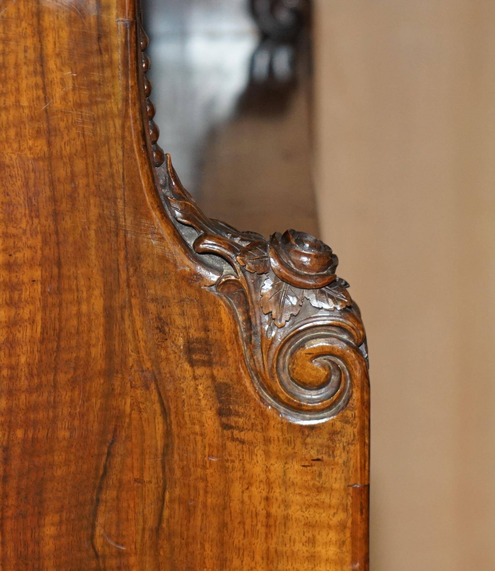 Pair of Regency cascade bookshelves in hardwood, 2.1 m in height.