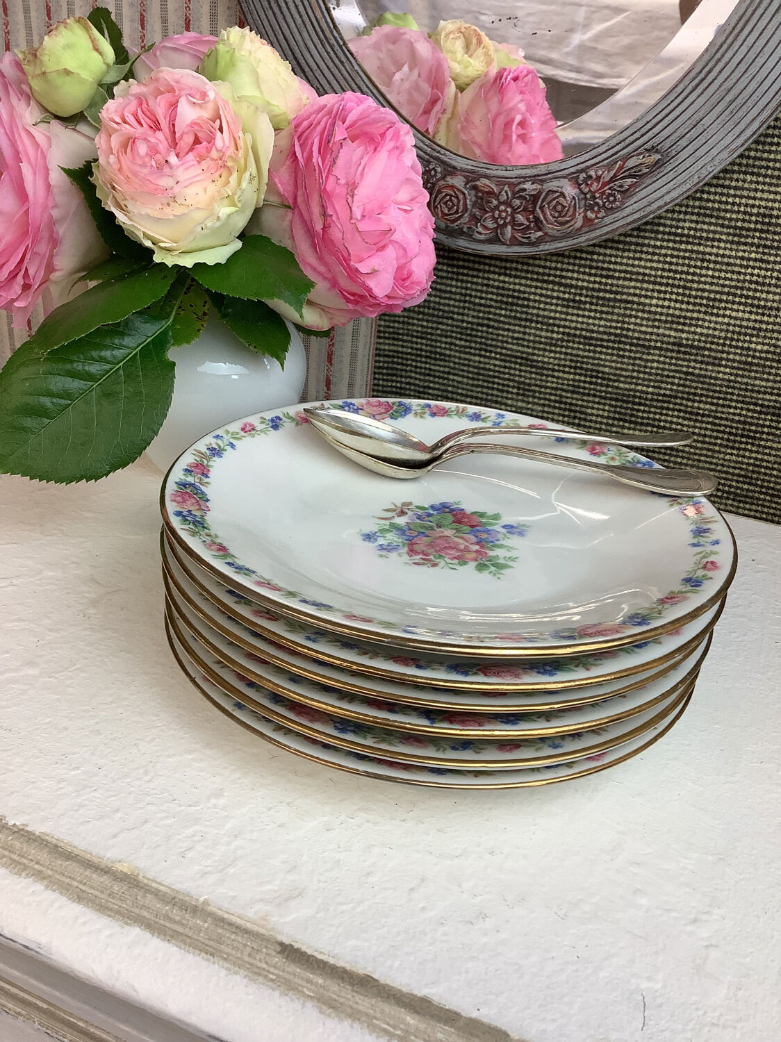 Très belle série de 6 assiettes à dessert Geneviève Lethu