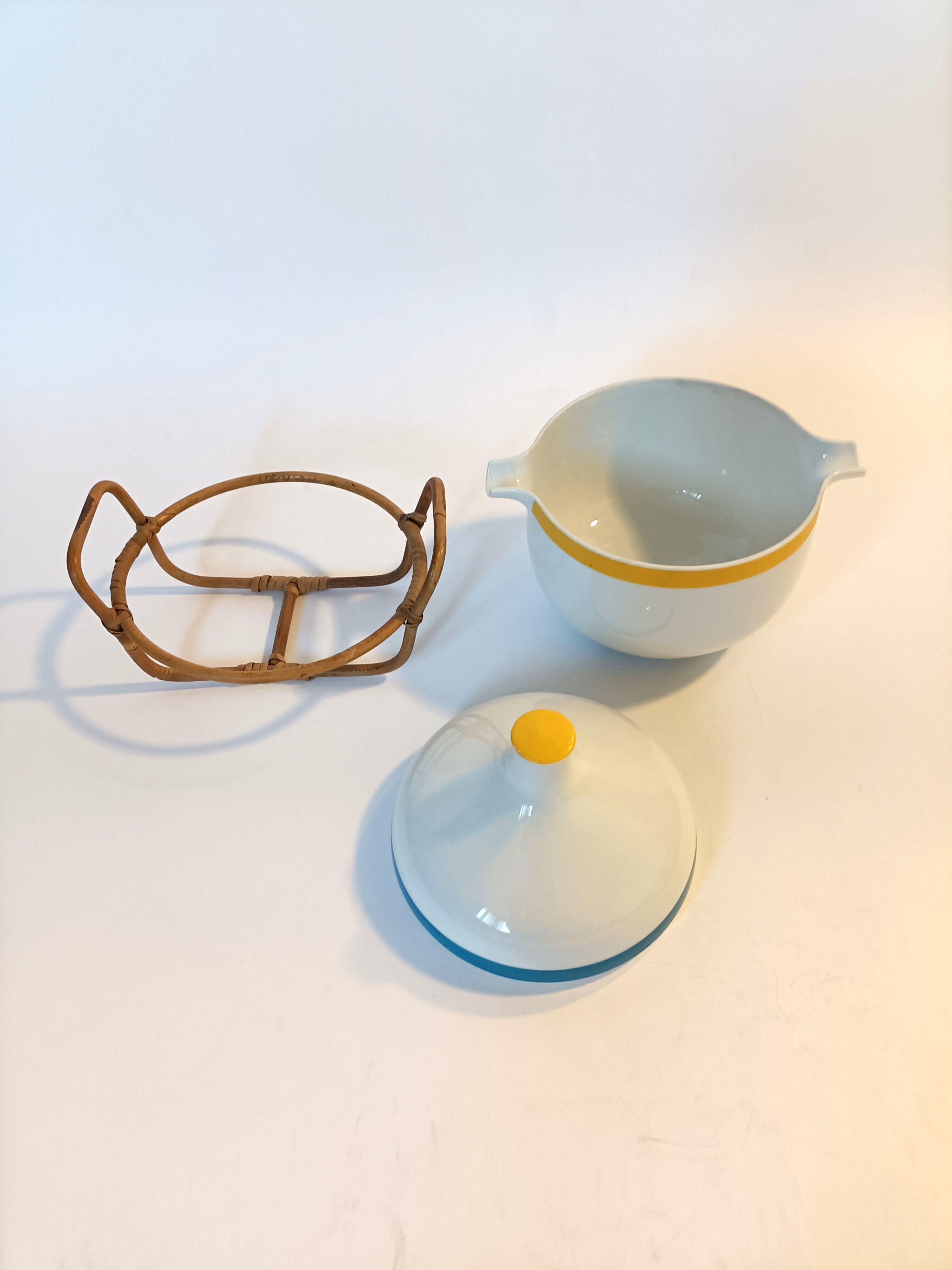 Wolf Karnagel porcelain soup bowl for Rosenthal Studio Line Germany 1970.