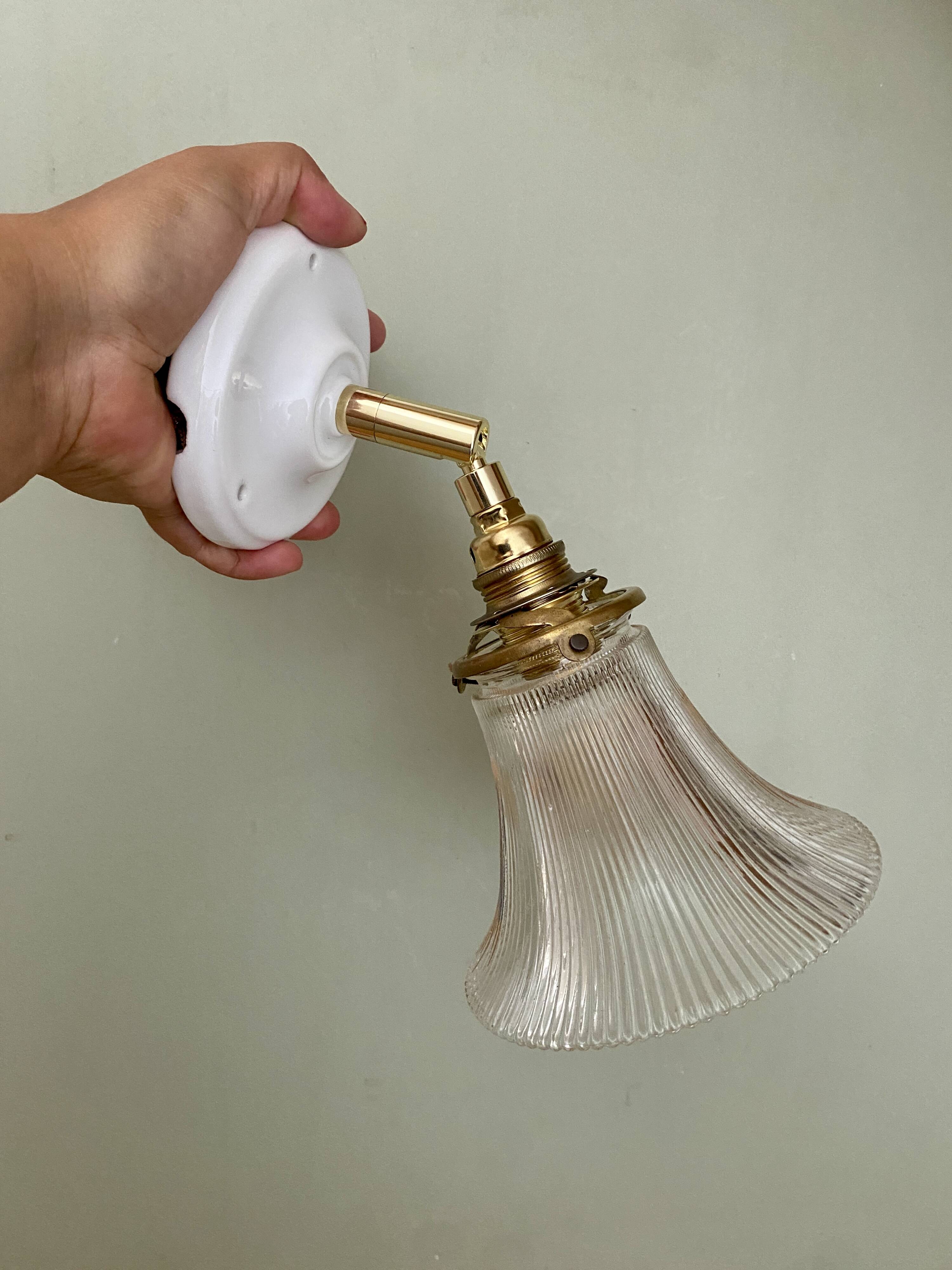 Vintage tulip wall lamp in holophane glass