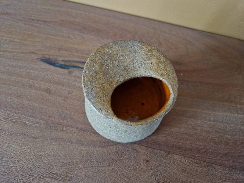 Claire Debril (1927-2021) - Ceramic vase built using the coiling technique.