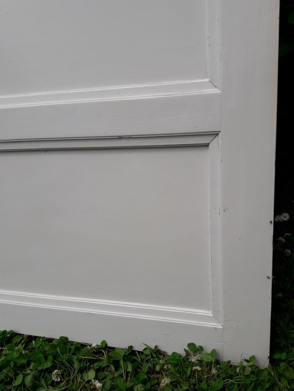 Porte vintage panneautée