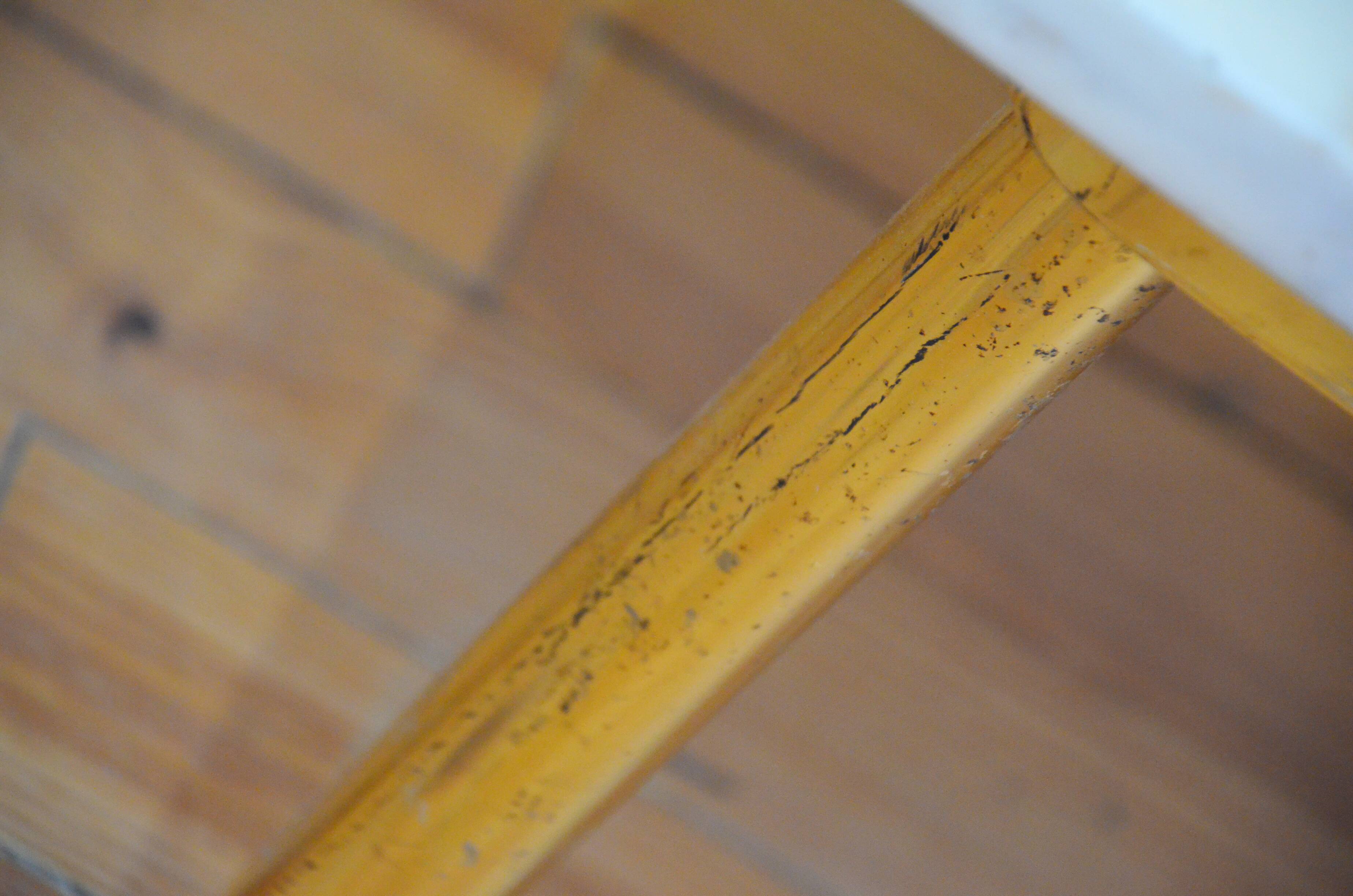 Coffee table in marble and gilded metal 70s