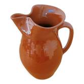 Water pitcher