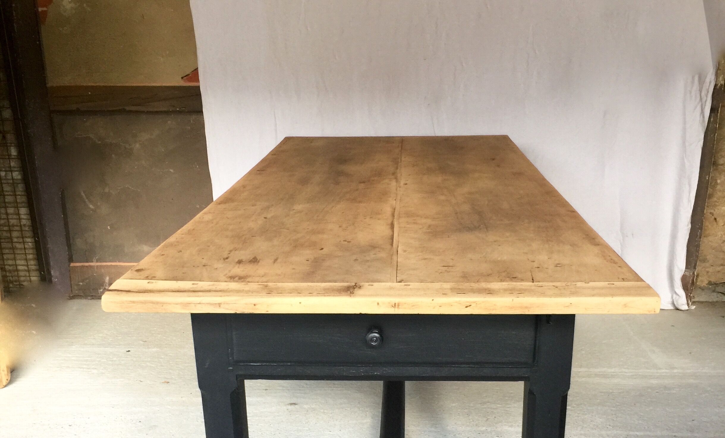 Hall farm table dining