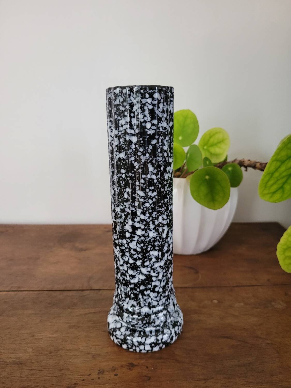 Black and white terrazzo porcelain vase