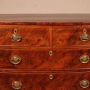 Commode bombée En Acajou début du 19°siècle