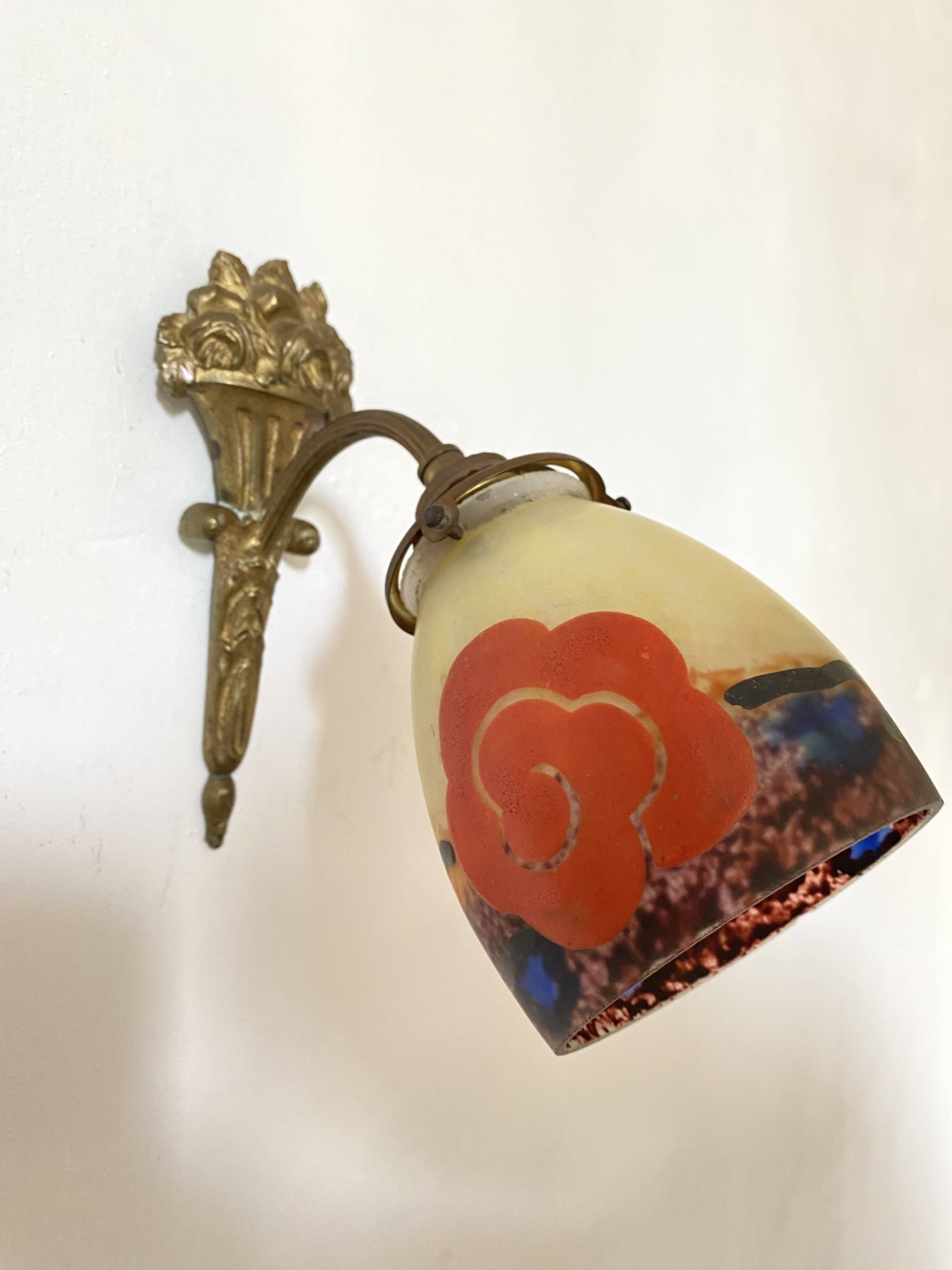 Antique bronze and glass paste wall light