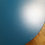 Table ronde piétement d'Étienne Fermigier 1970