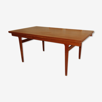Scandinavian table in expandable teak 1960
