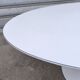 Oval Tulip Coffee Table by Knoll International design Eero Saarinen