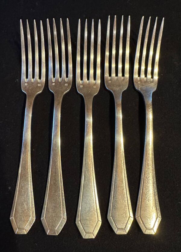 Lot de 11 couverts anciens – Saglier Frères & Cie, orfèvres à Paris