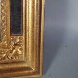 18th century style gilt wood pediment and glazing bead mirror 88x54 cm C374 S