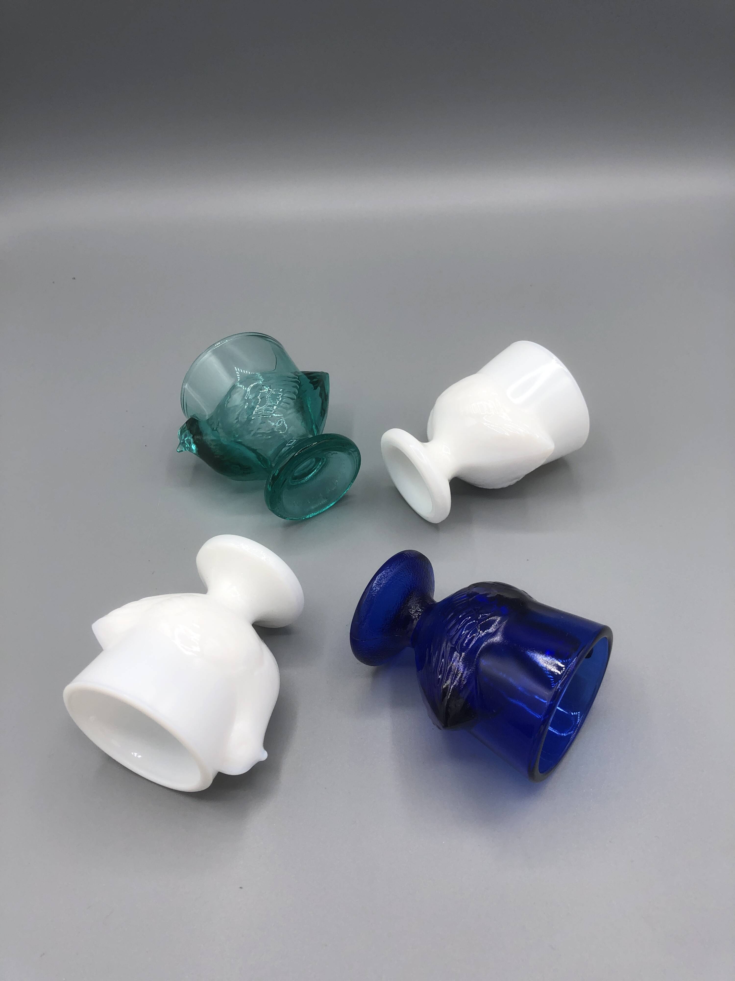 Set of 4 vintage Luminarc egg cups